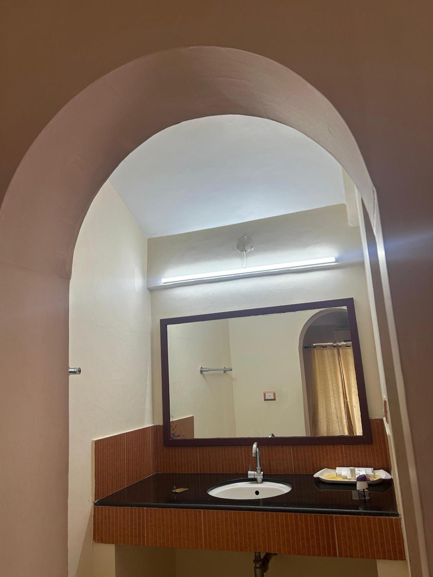 Kappad Beach Resort Chemancheri Екстериор снимка