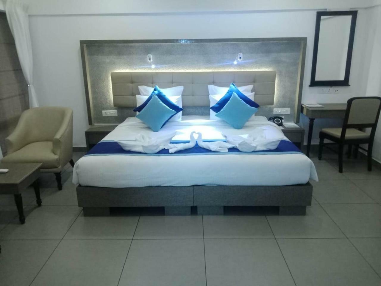 Kappad Beach Resort Chemancheri Екстериор снимка