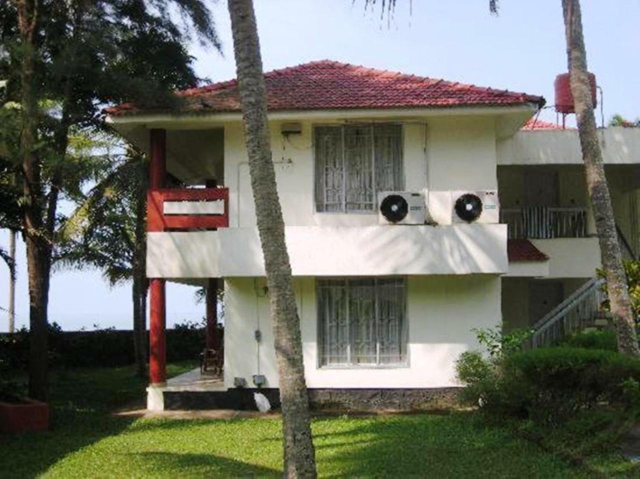 Kappad Beach Resort Chemancheri Екстериор снимка